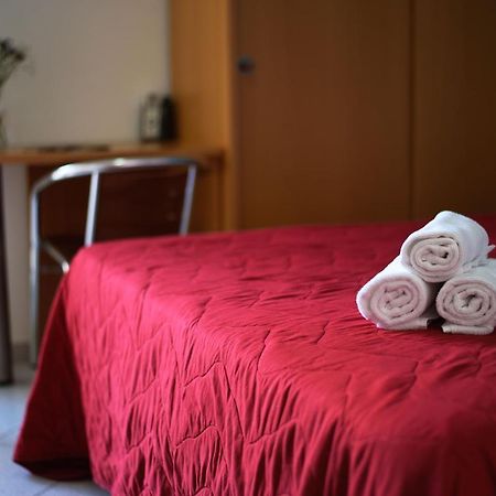 Hotel Calypso Помпеи Экстерьер фото